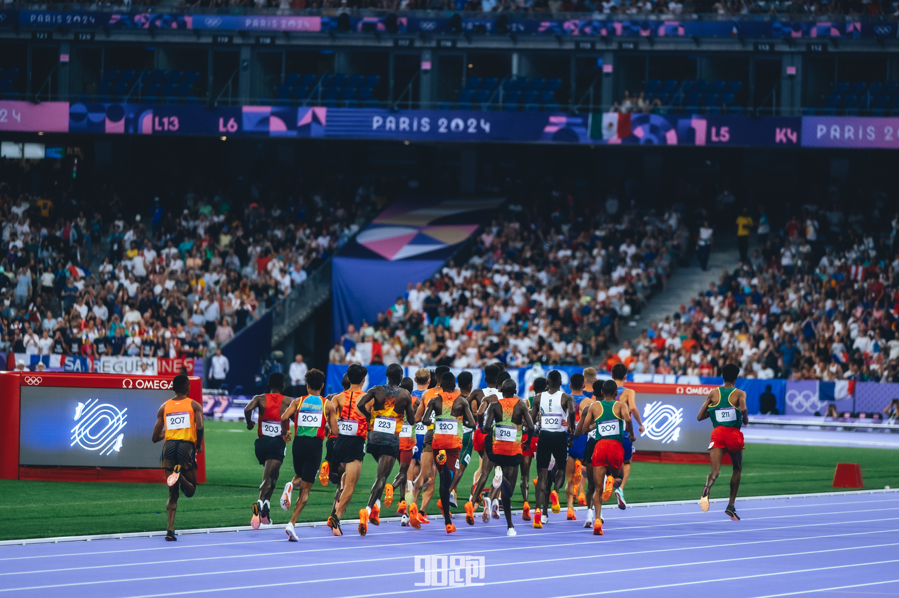 一场经典之战！奥运会点燃球迷热情的简单介绍