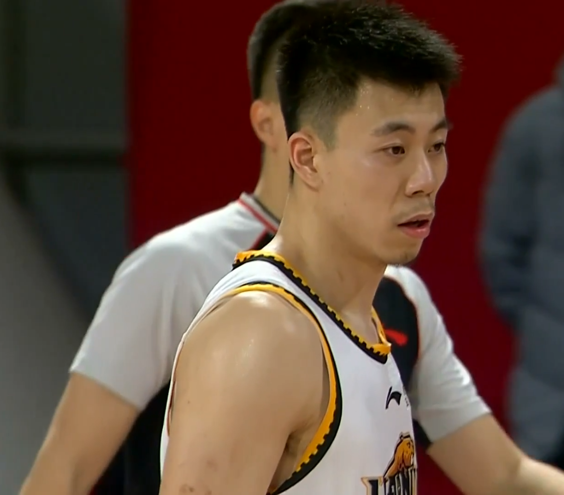 广州队绝杀福建队，张镇麟高光表现
