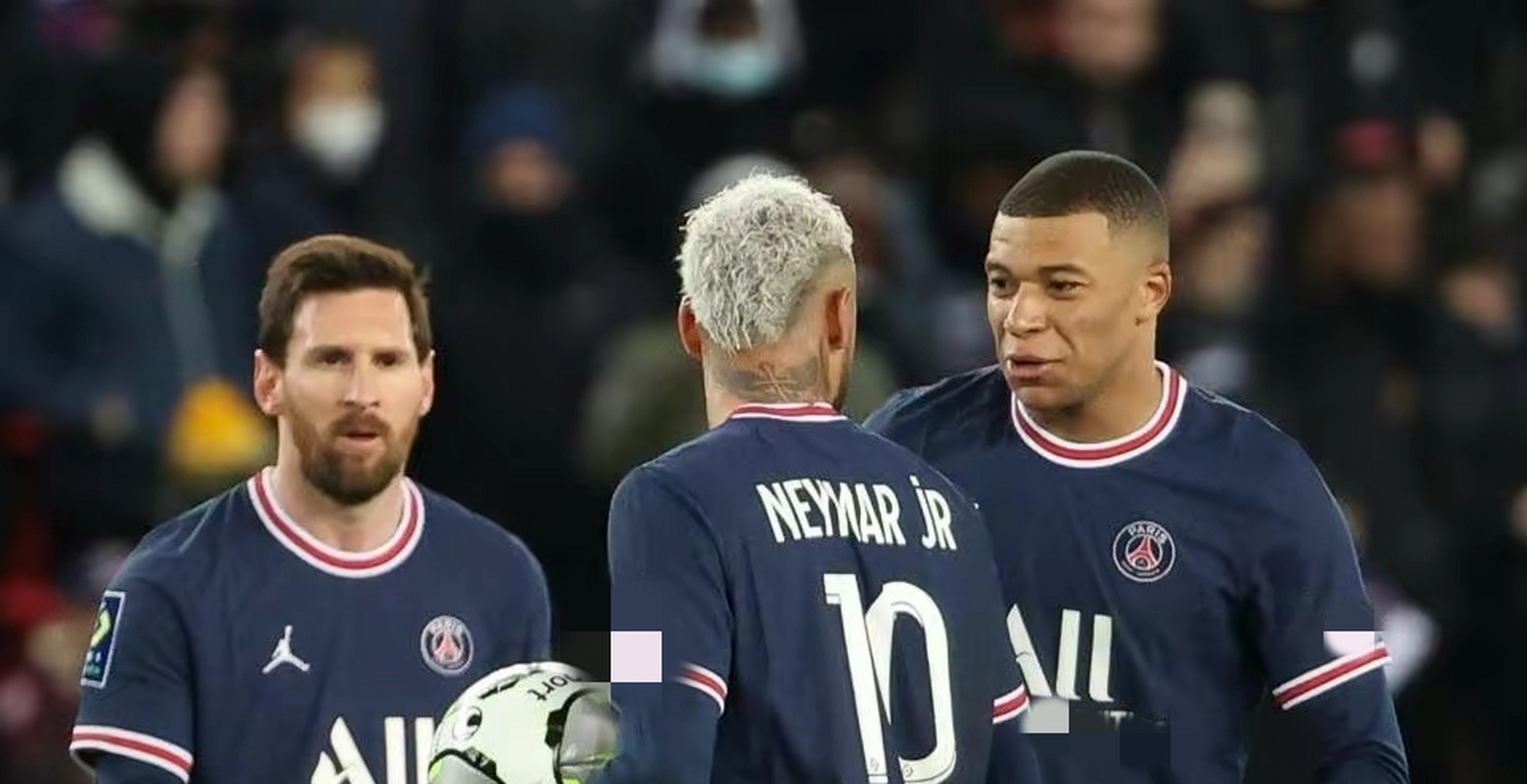 克罗地亚碾压曼城，内马尔惊艳四座