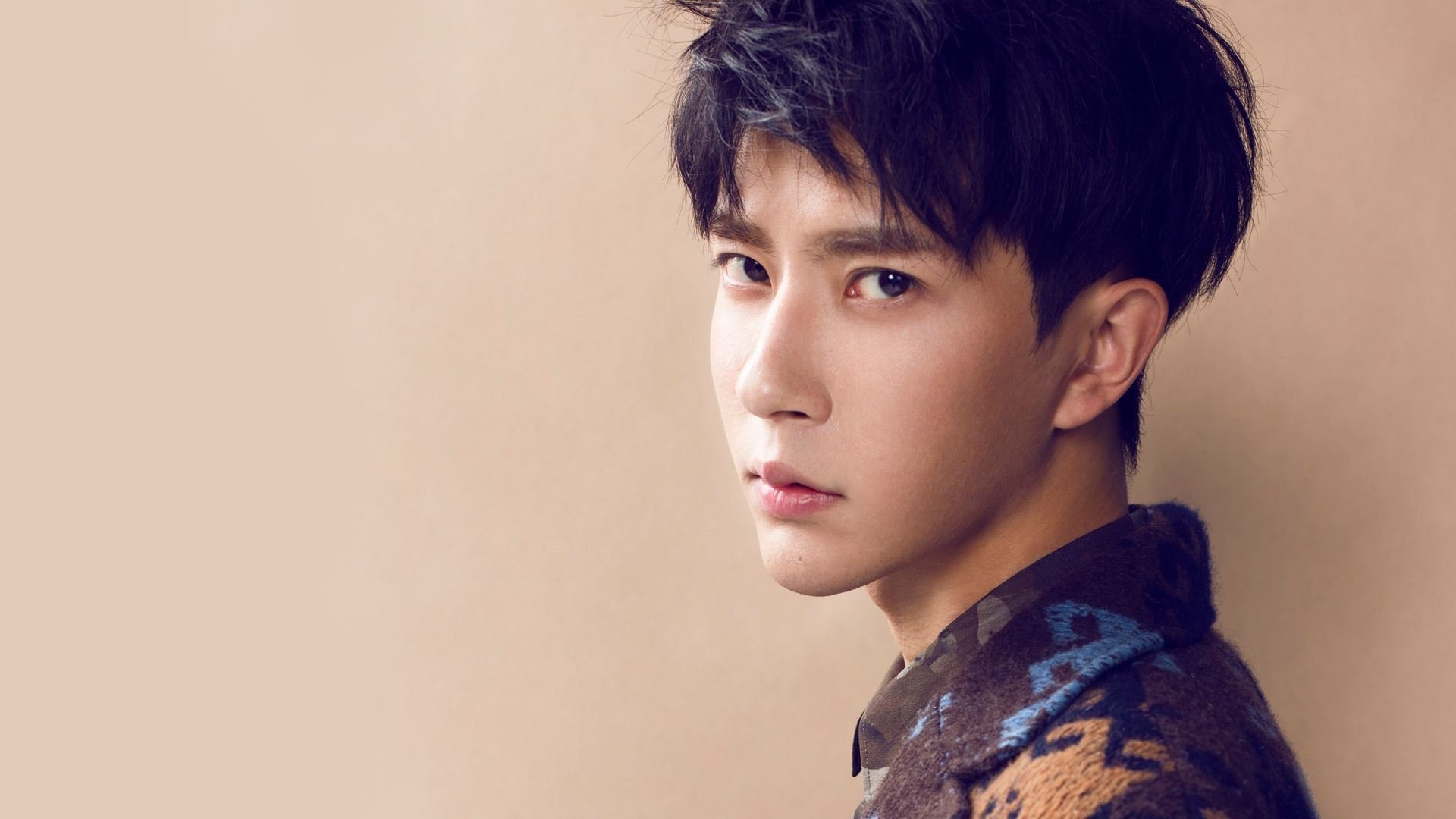 双线狂飙,当西甲国家德比遇见黄蜂风暴—竞技世界的颠覆与传承