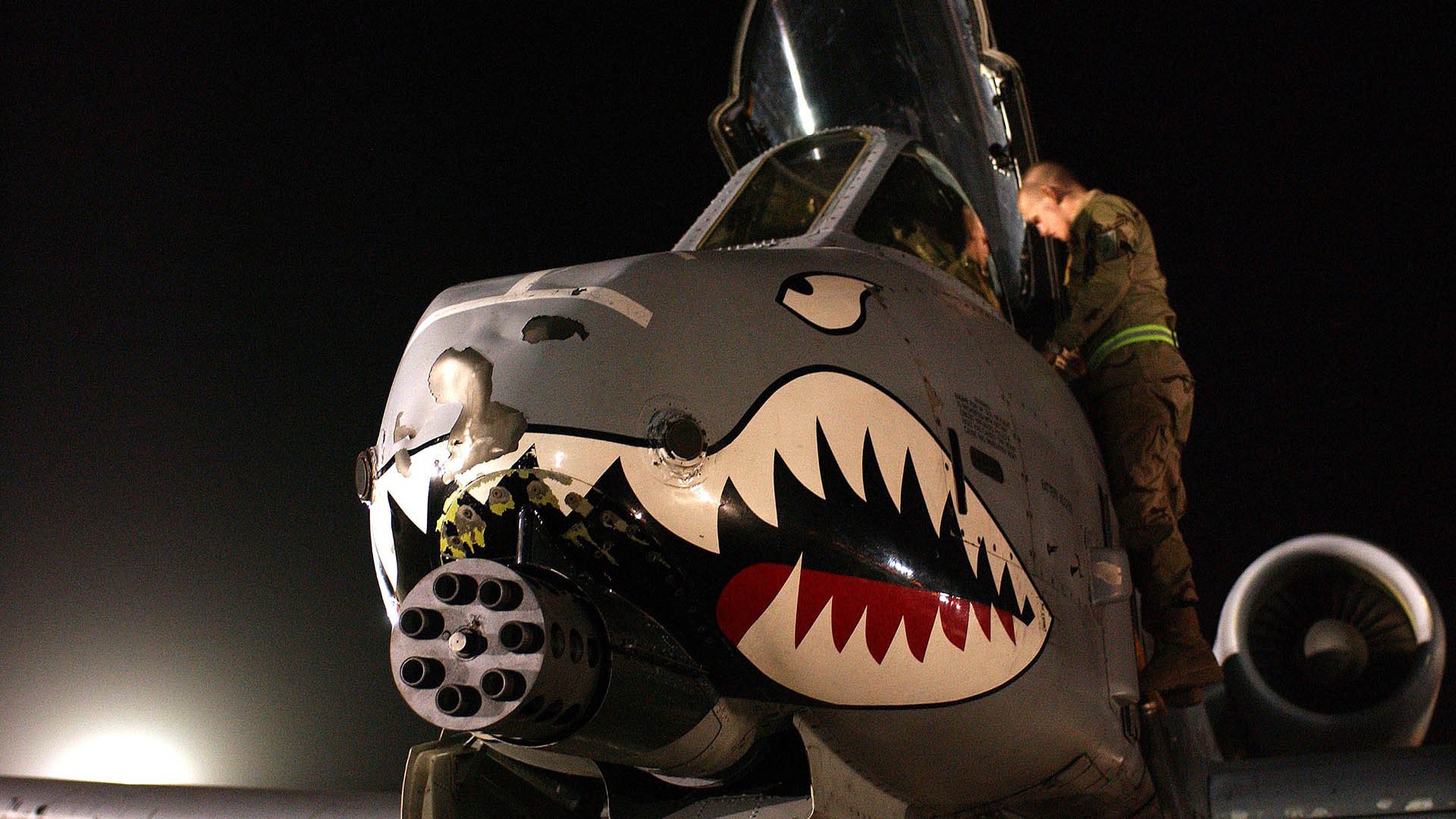 马赛之战到C罗时代，从古代方阵到个人英雄主义的足球史诗