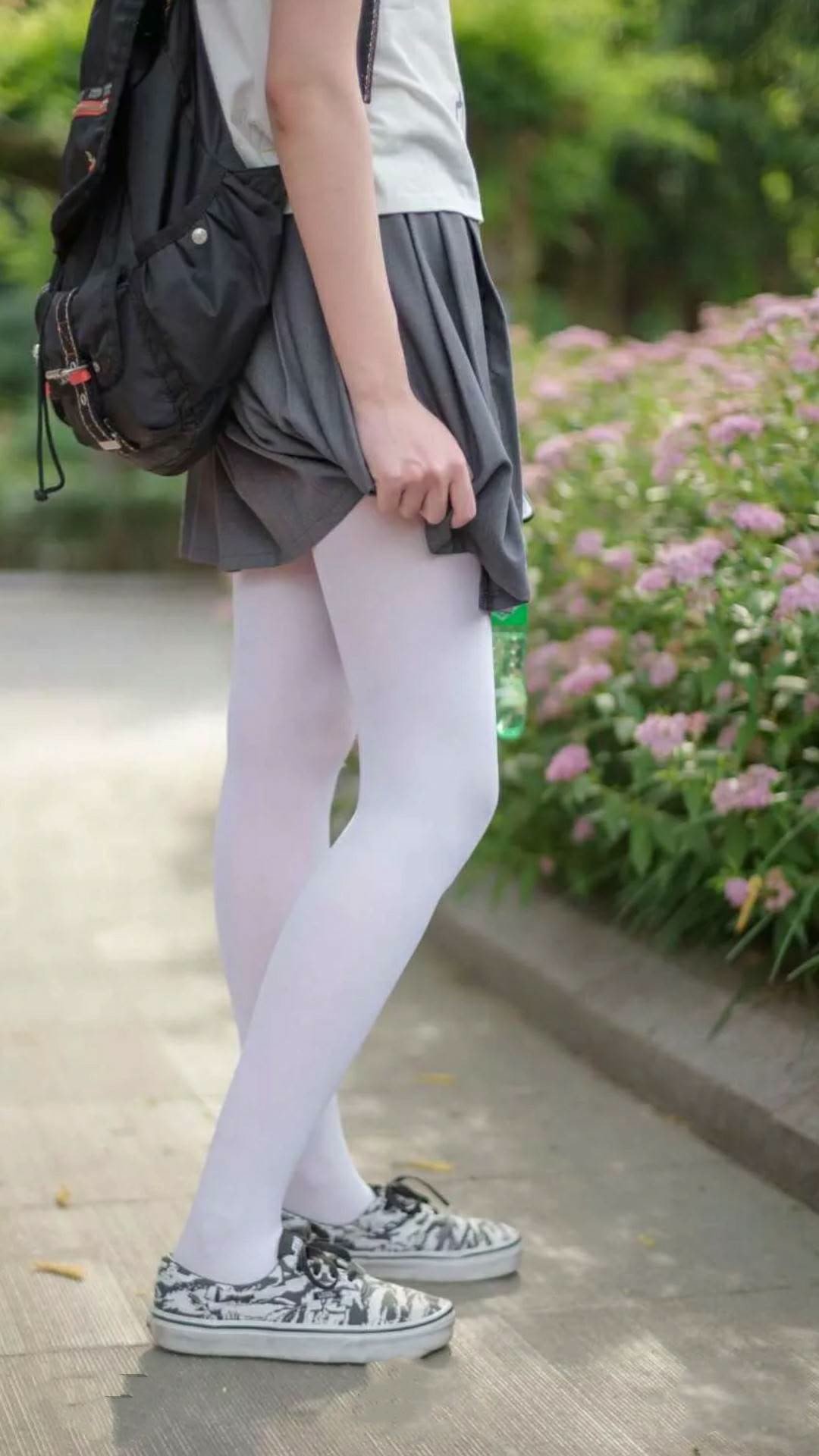 奇才速胜猛龙，福克斯关键先生闪耀全场，引领闪电战胜利