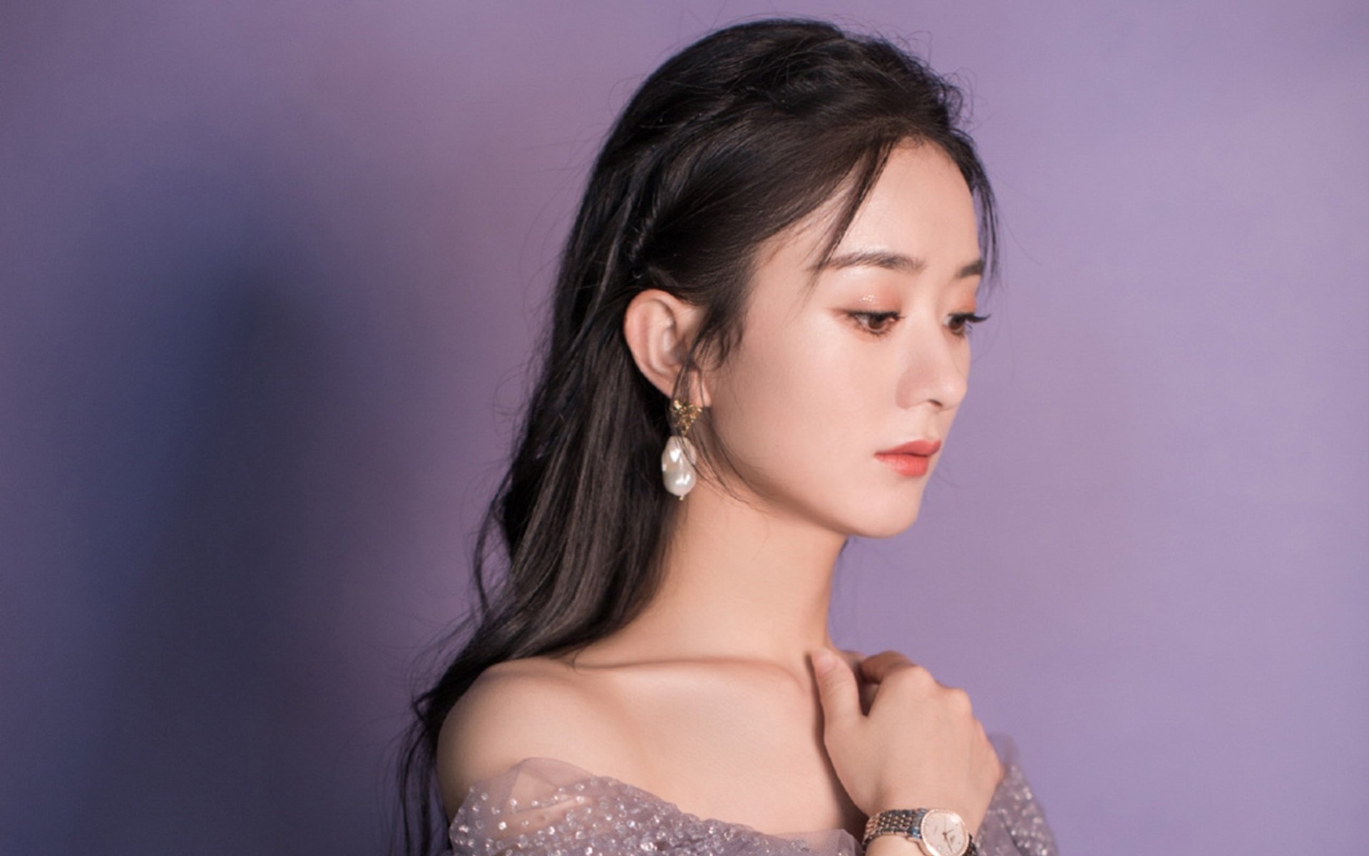 南美雄鹰绝地反击！厄瓜多尔2-1逆转越南，姆巴佩闪耀全场，默契配合铸就出线奇迹